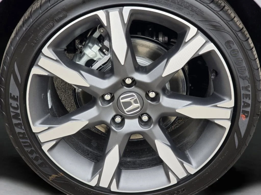2026 Honda Civic Hatchback Sport Touring - Photo 12