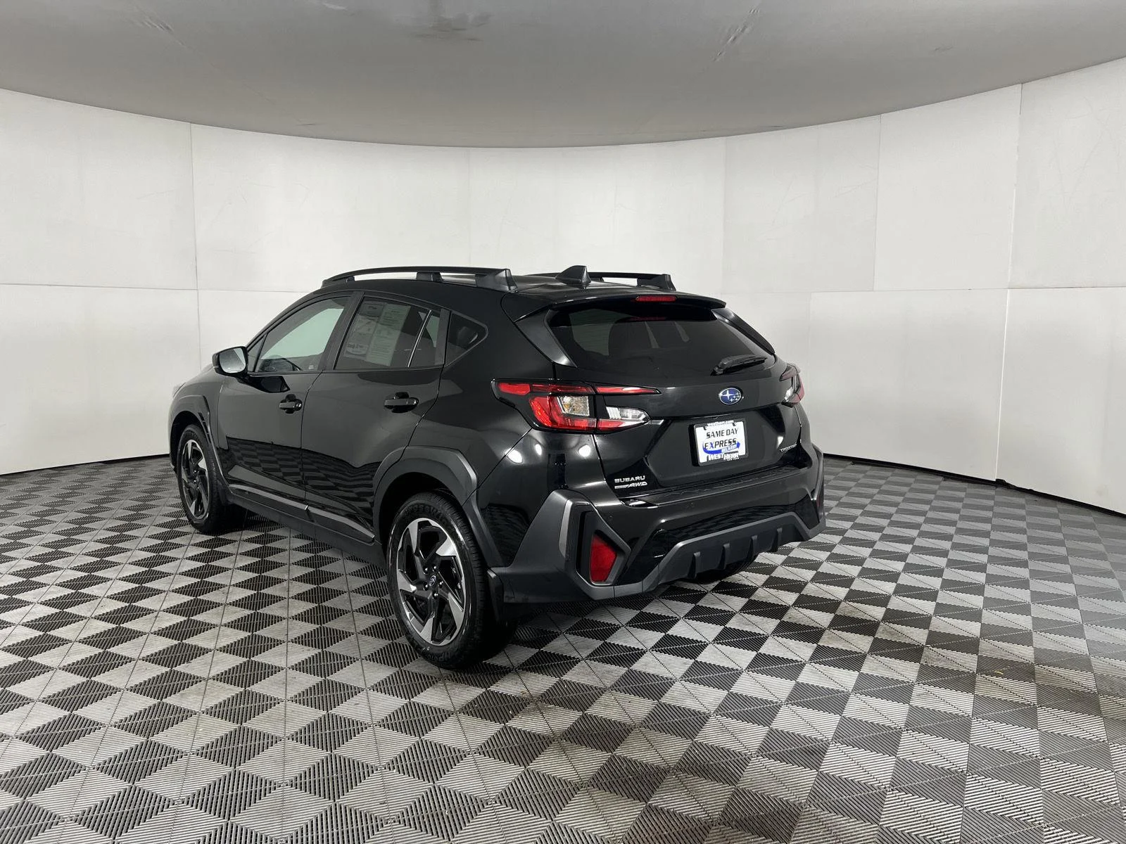 Used 2025 Crystal Black Silica Subaru Limited image 3