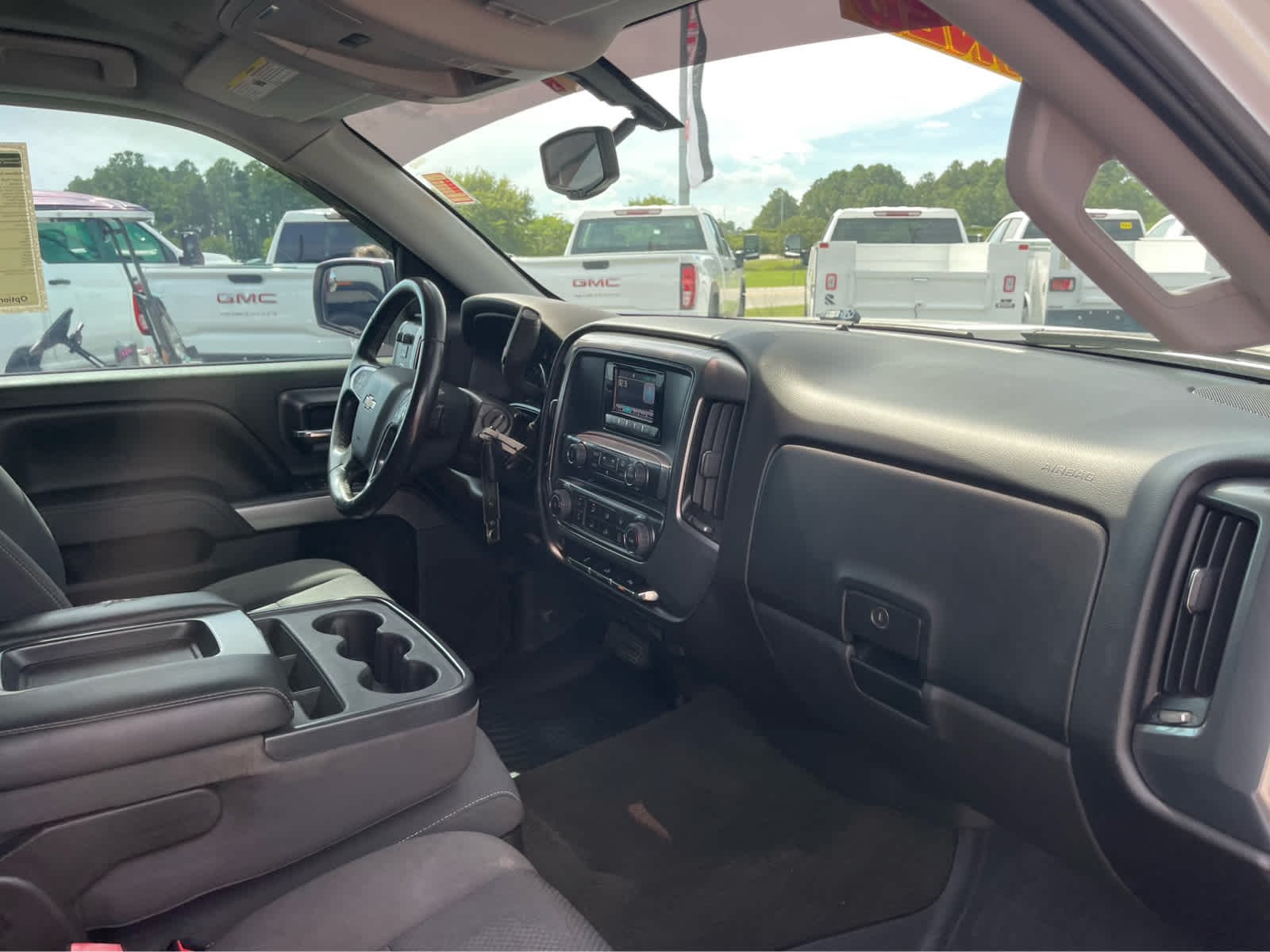 Used 2015 SUMMIT WHITE Chevrolet LT image 29