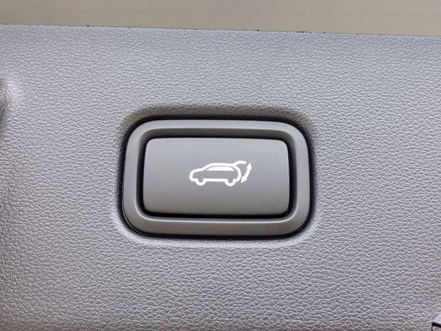 New 2026 Gray Hyundai SEL FWD image 13