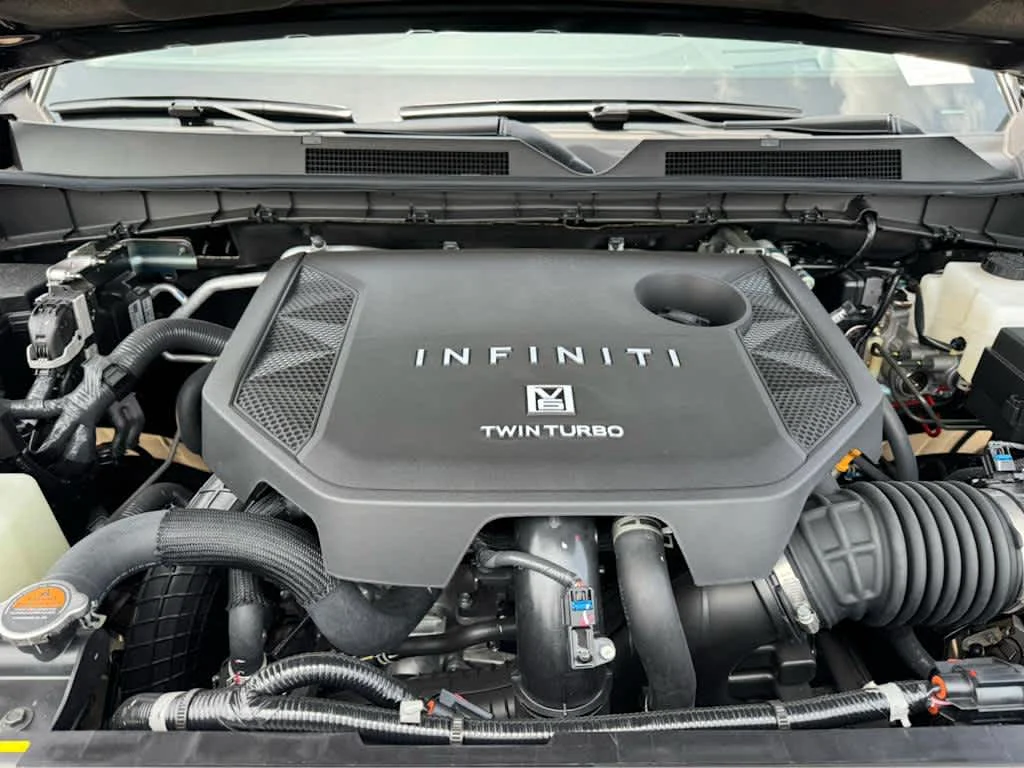 New 2026 BLACK OBSIDIAN INFINITI Luxe 2WD image 22