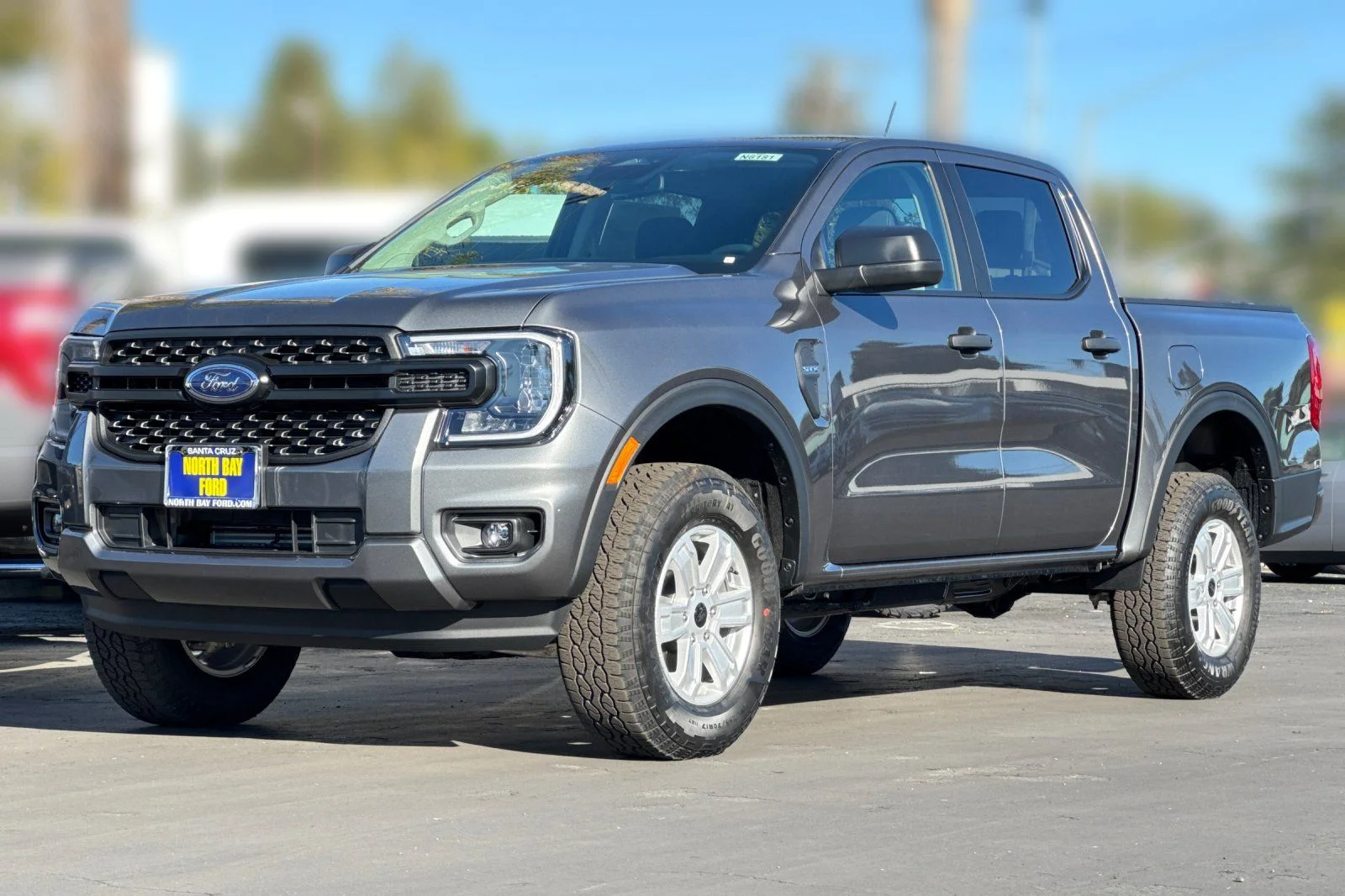 New 2025 Carbonized Gray Metallic Ford XL image 9