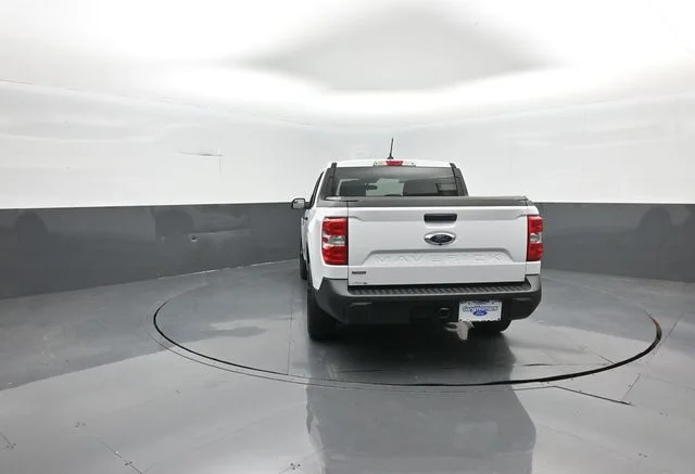 Certified Used 2024 Oxford White Ford XLT image 6