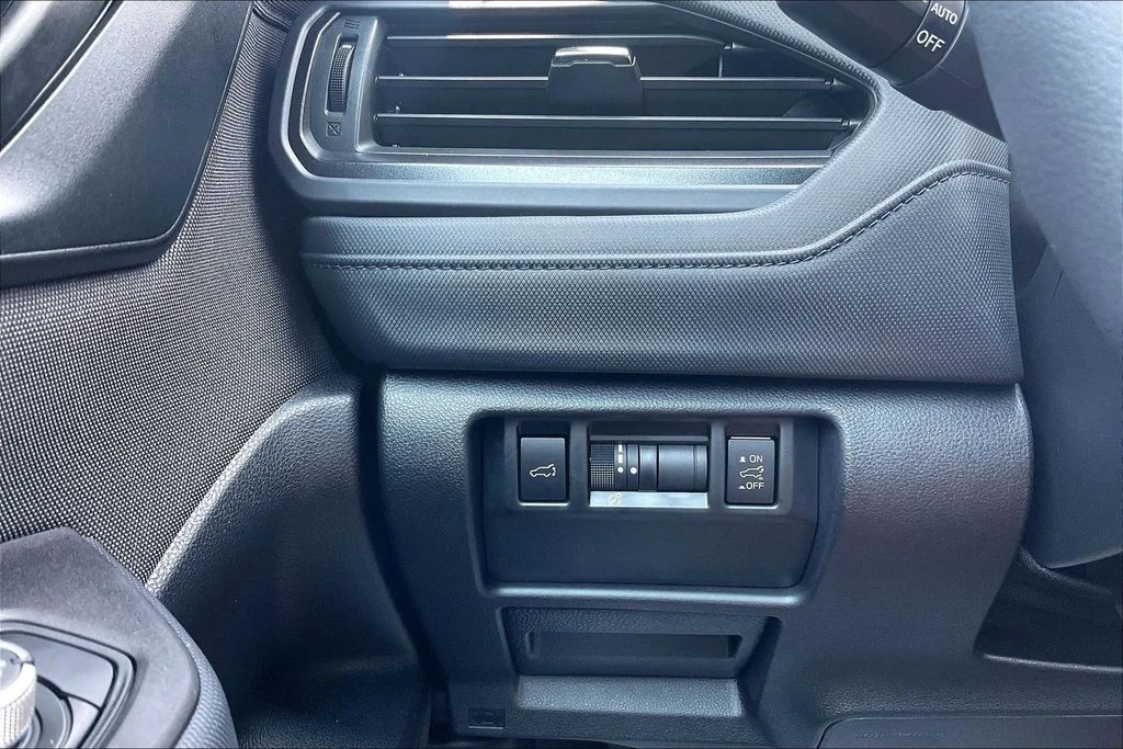 Used 2026 Gray Subaru Premium image 35