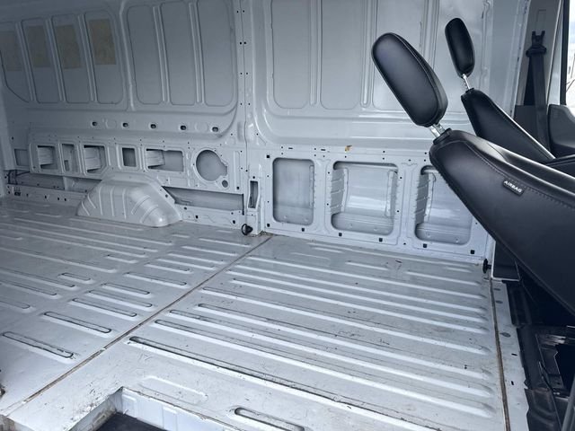 Used 2025 Oxford White Ford Base image 17