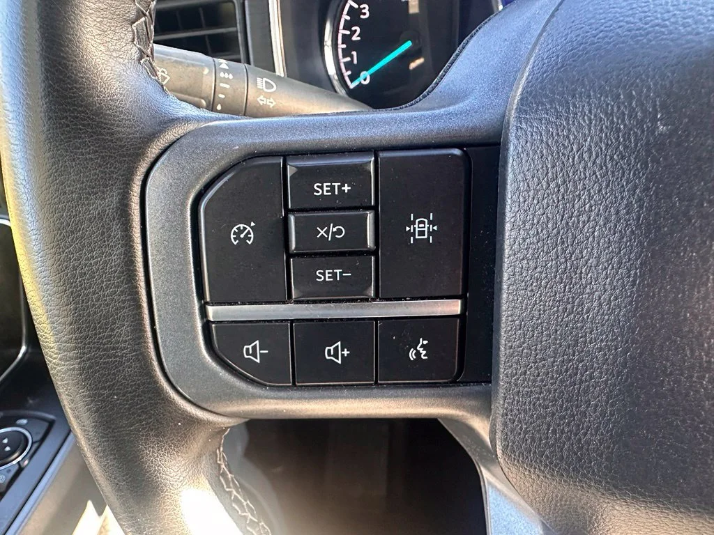 Used 2023 Blue Metallic Ford XLT image 21