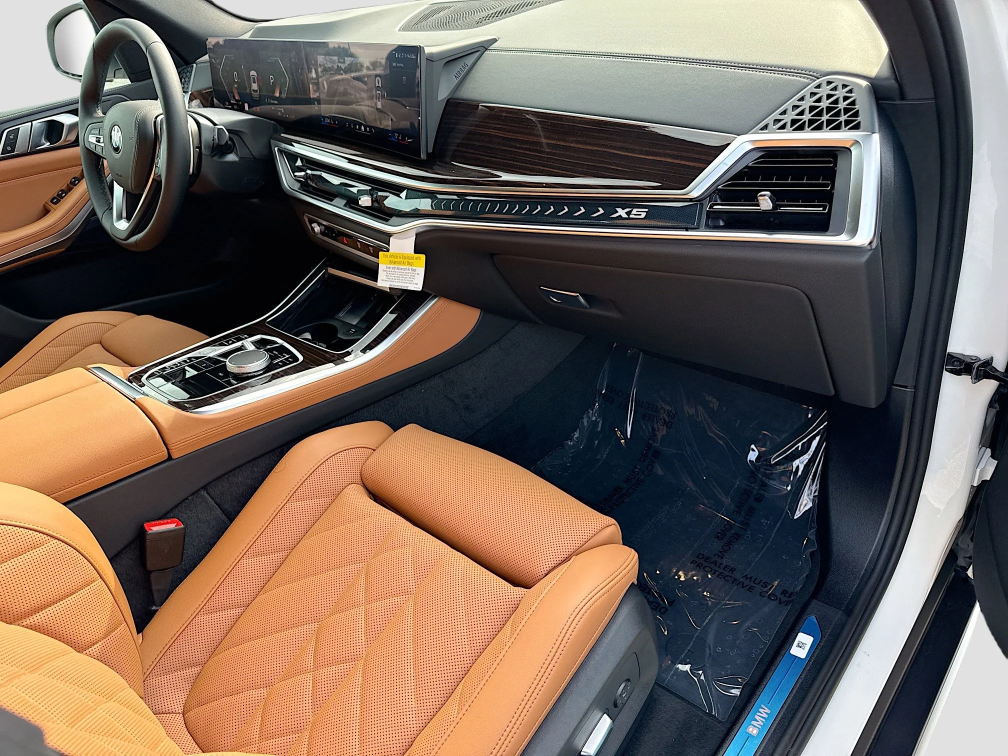 New 2026 Alpine White BMW sDrive40i image 15