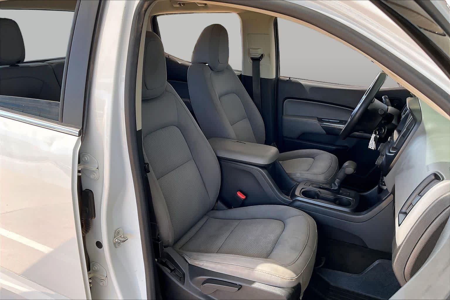 Used 2017 Summit White Chevrolet 4WD WT image 8