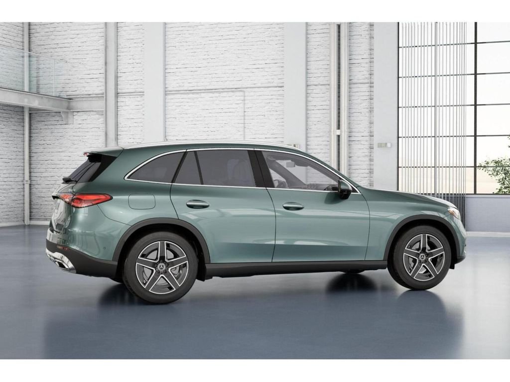 New 2027 Verde Silver Metallic Mercedes-Benz GLC 300 image 18