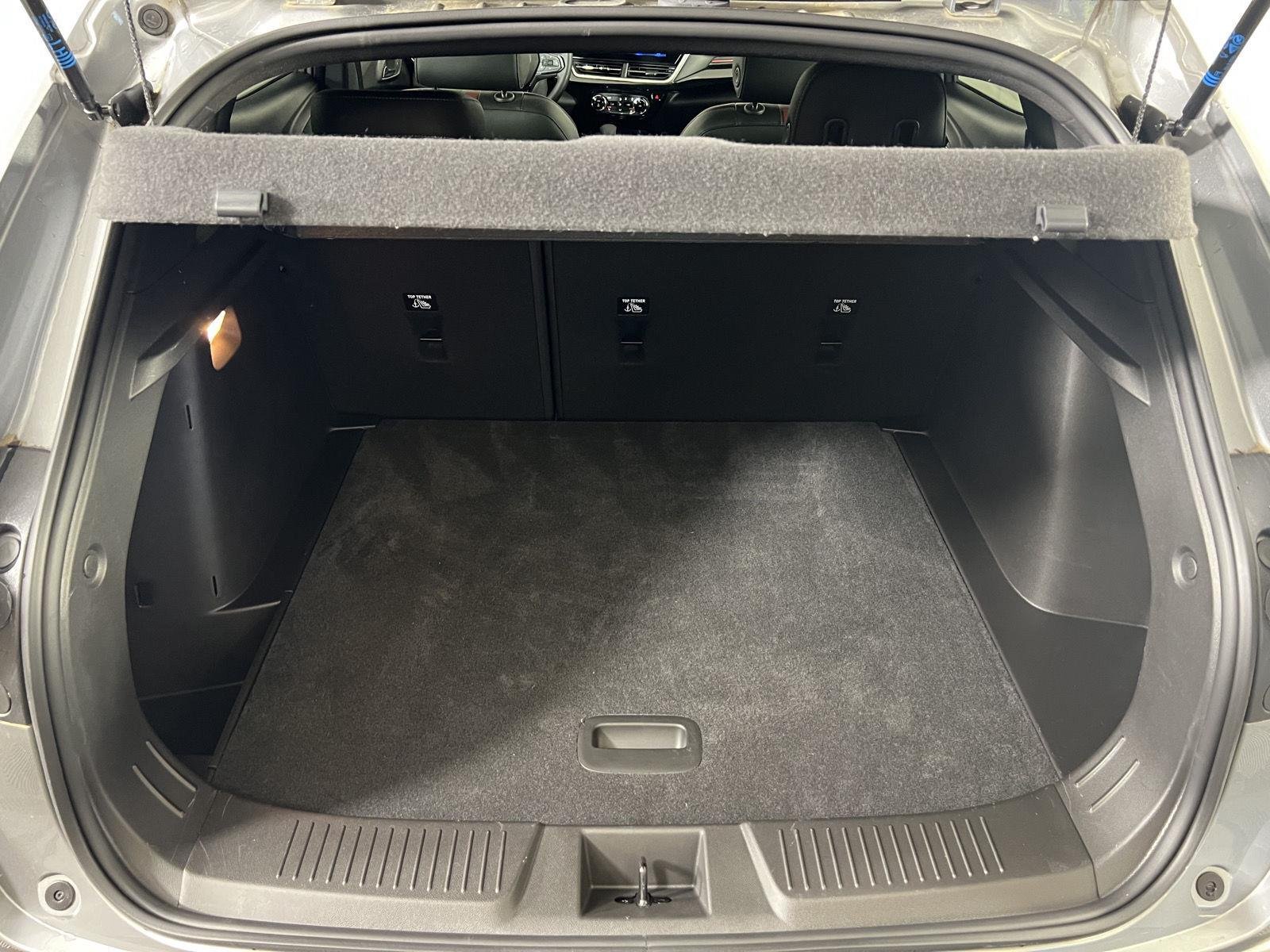 Used 2025 Sterling Gray Metallic Chevrolet 2RS image 19