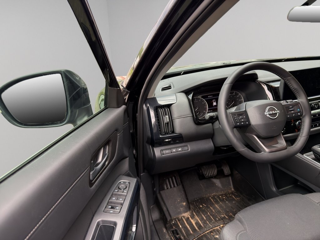 Used 2026 Super Black Nissan SV image 5