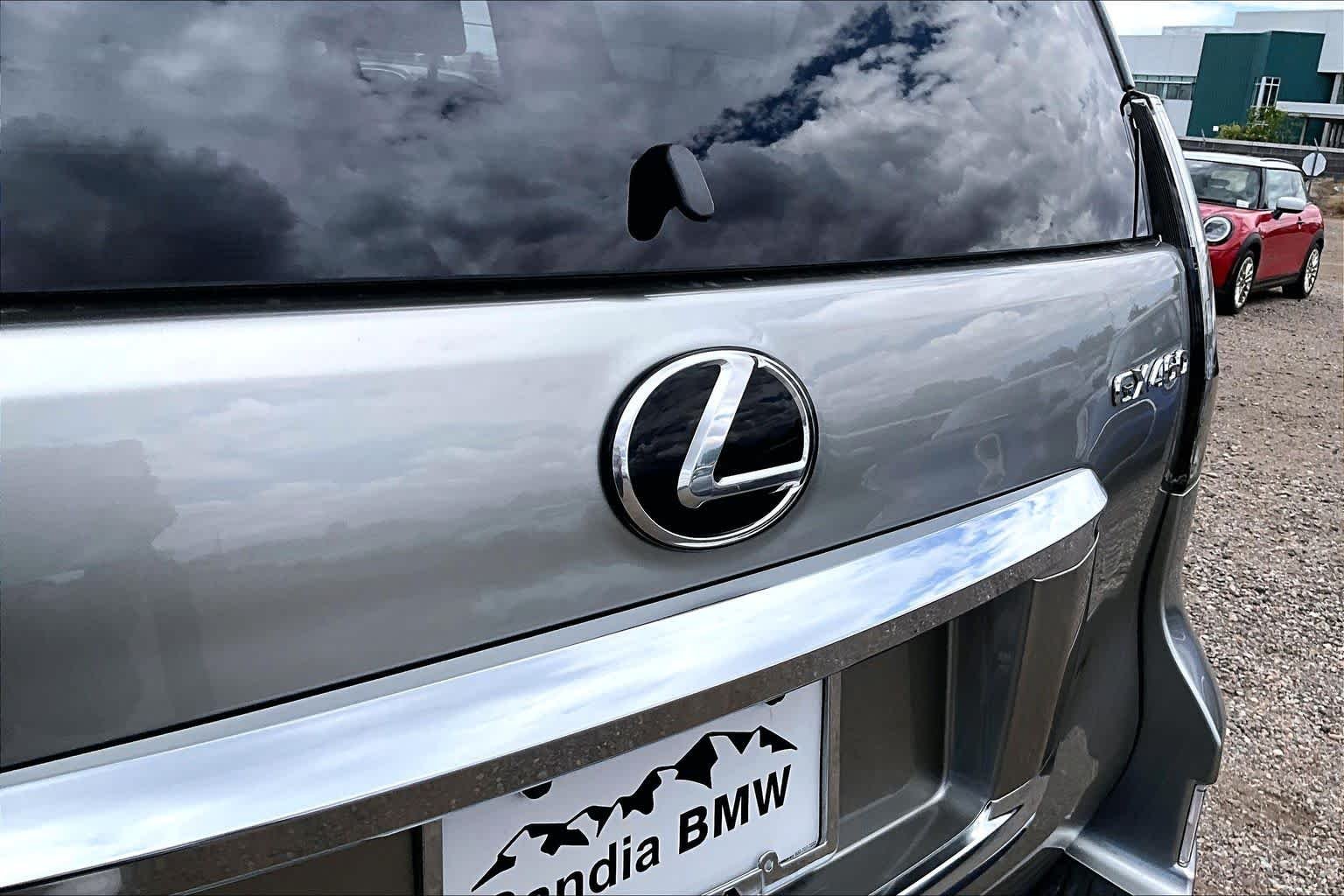 Used 2023 Atomic Silver Lexus Premium image 28