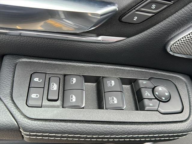 2026 RAM 1500 Laramie - Photo 11