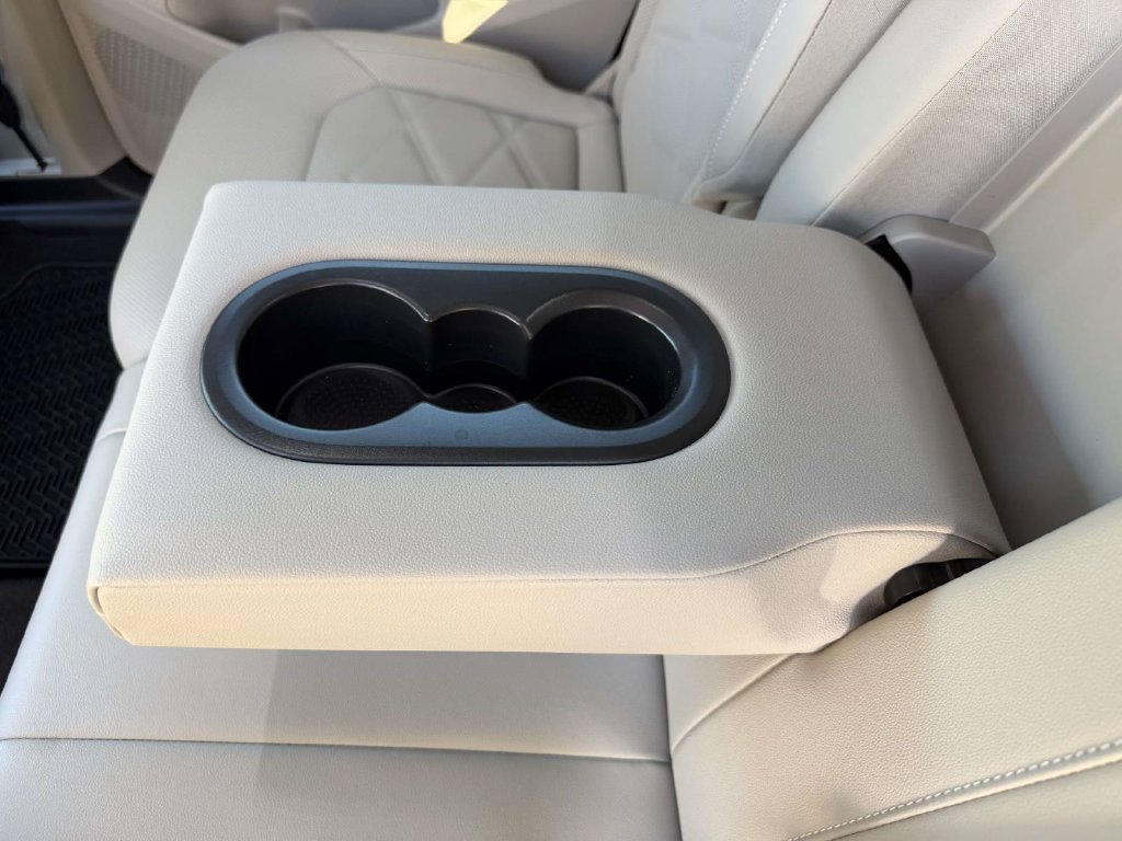2026 Volkswagen Atlas SE w/Tech - Photo 13