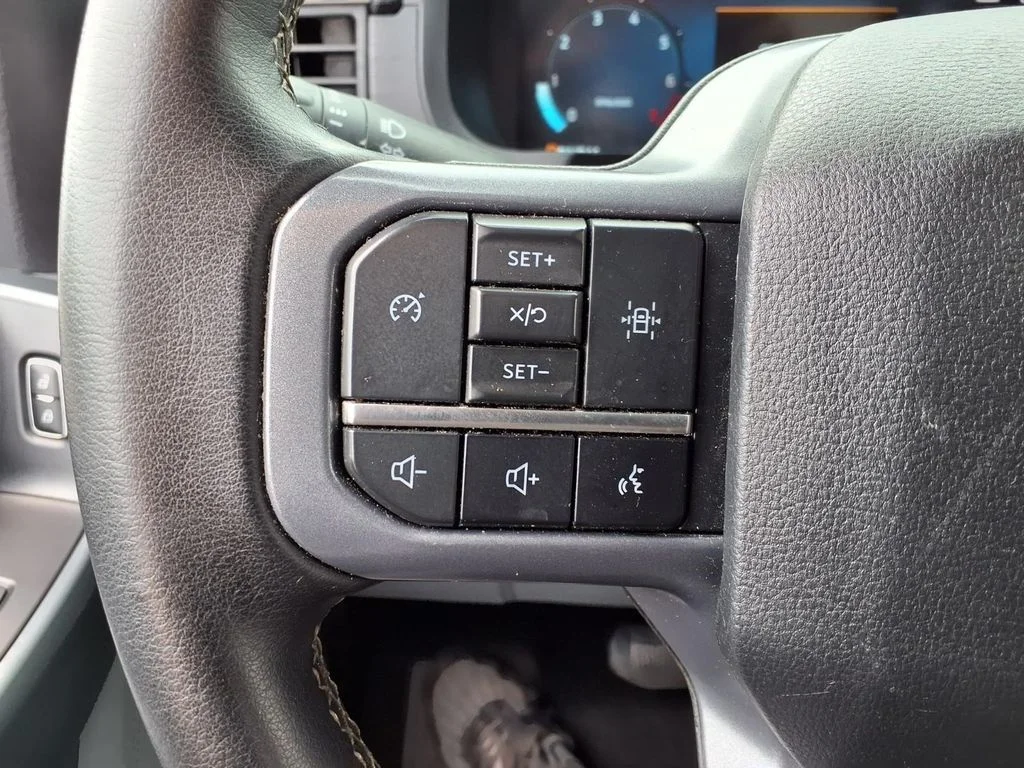 Used 2024 Gray Ford XLT image 14
