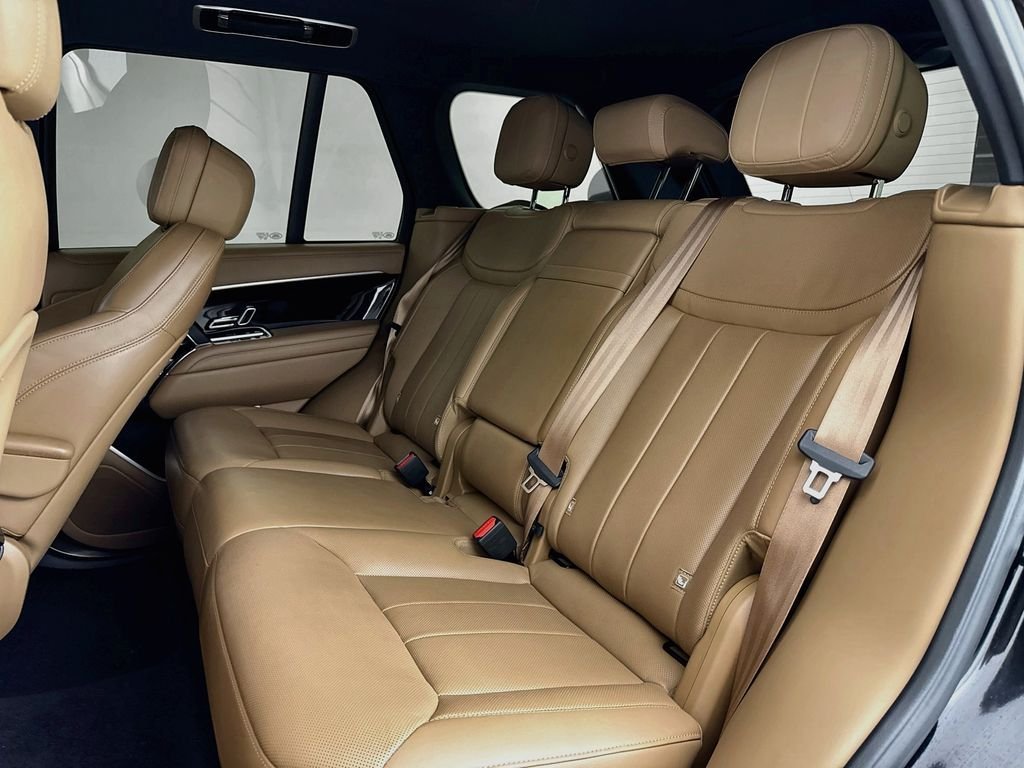 Certified Used 2025 Black Land Rover SE image 25