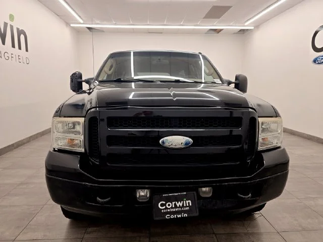 Used 2005 Black Clearcoat Ford Limited image 7