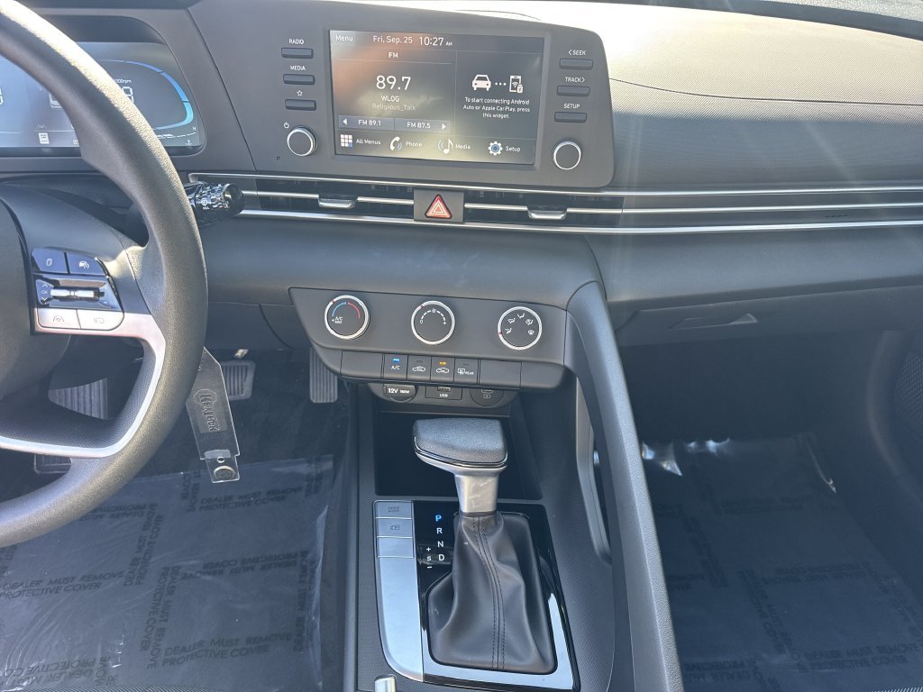 Used 2025 Red Hyundai SE image 28
