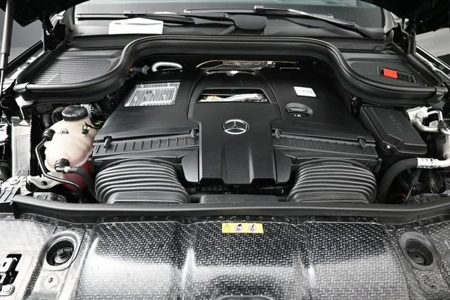 Used 2024  Mercedes-Benz GLE 580 image 21