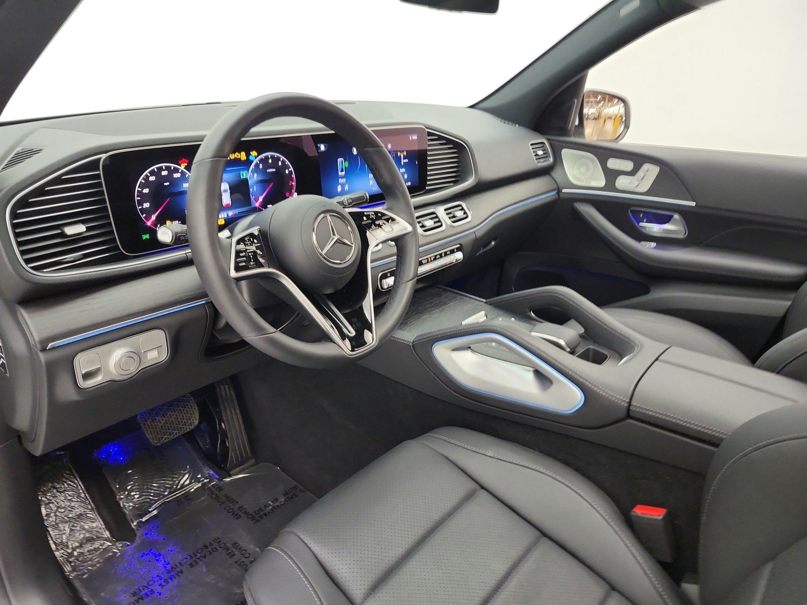Certified Used 2024 Polar White Mercedes-Benz GLE 350 4MATIC® SUV image 12