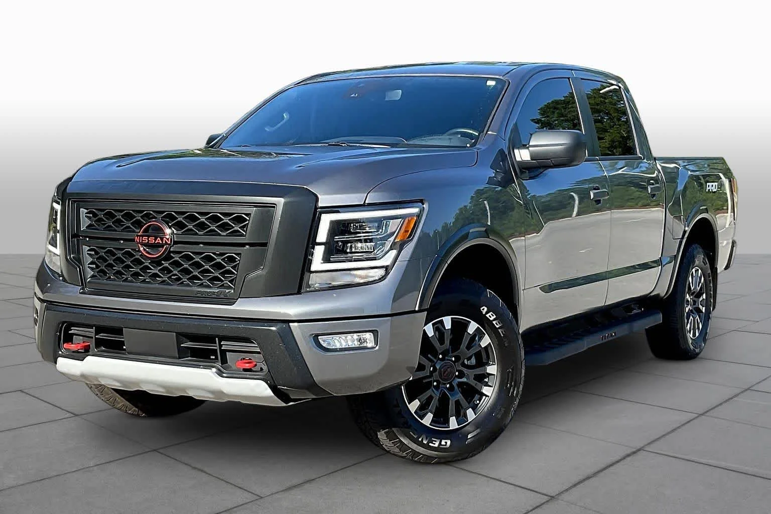 Pre-Owned 2024 Nissan Titan PRO-4X