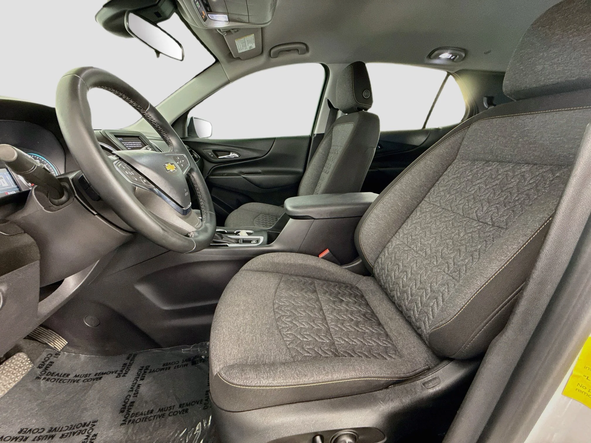 Used 2023 SUMMIT WHITE Chevrolet LT image 22
