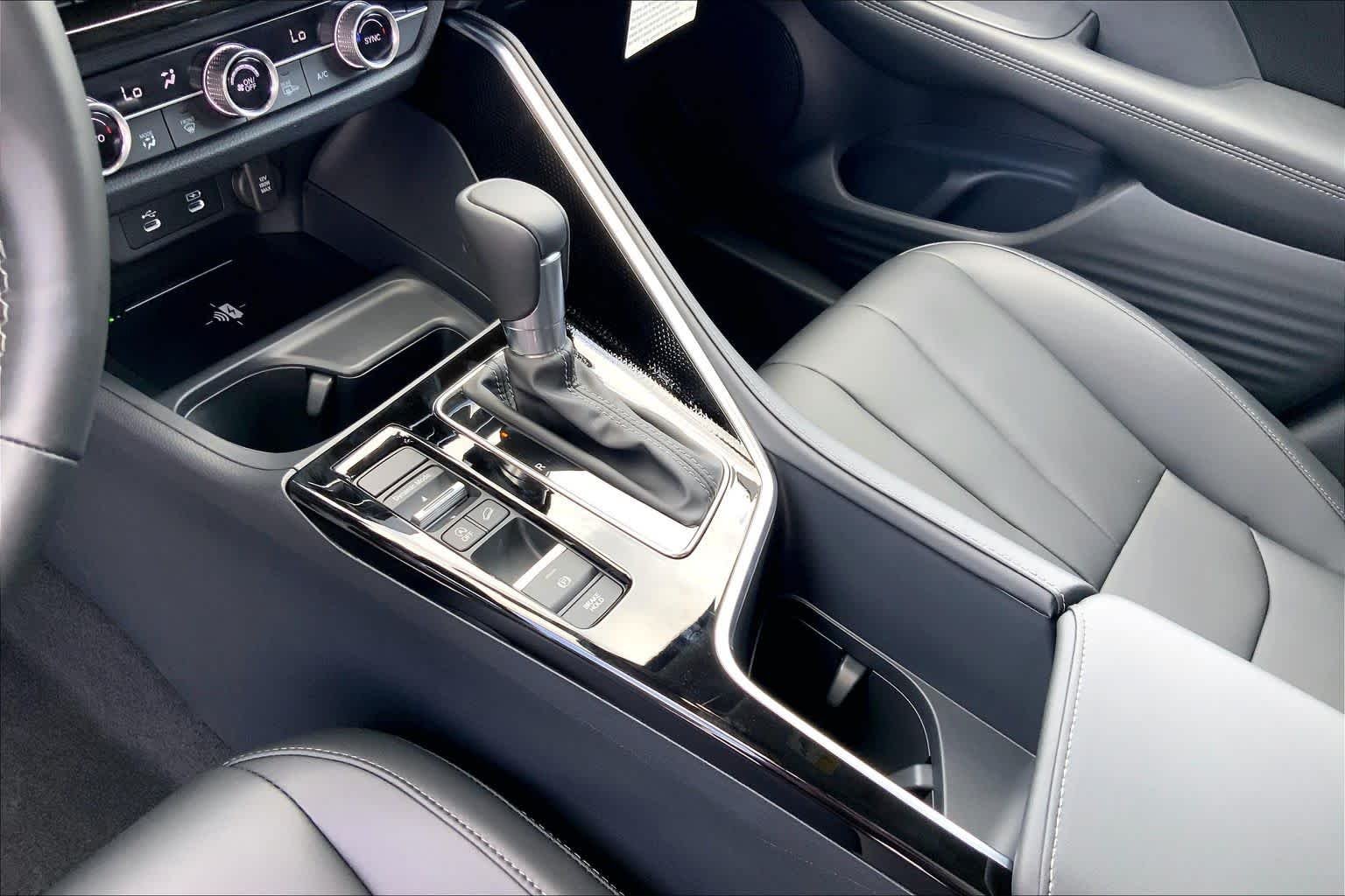 New 2026 Platinum White Pearl Acura  image 11