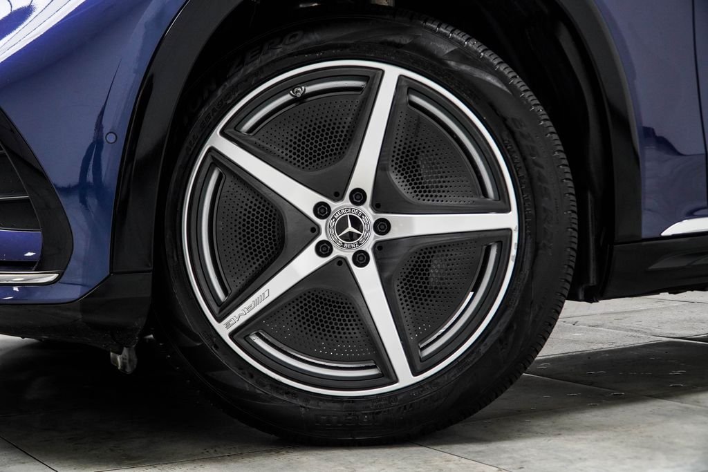 Used 2023 Blue Mercedes-Benz 450 image 6