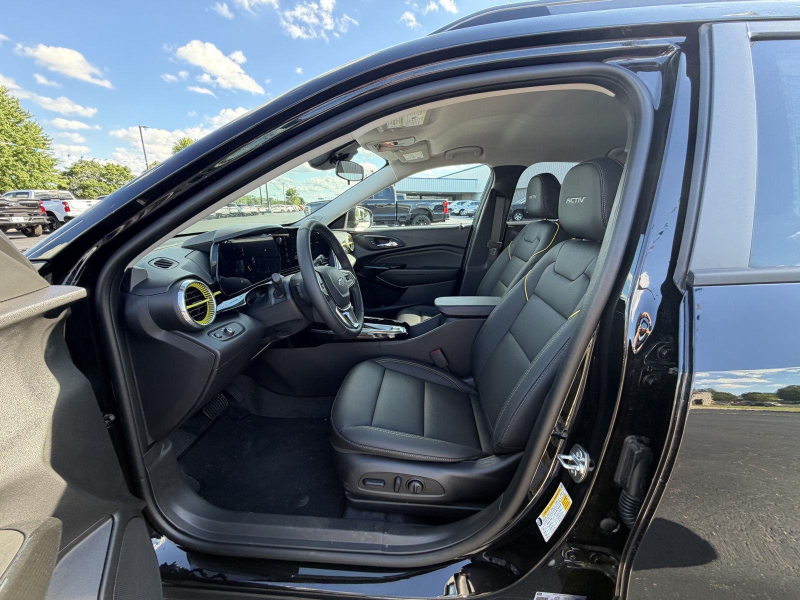2026 Chevrolet Trax Activ - Photo 14