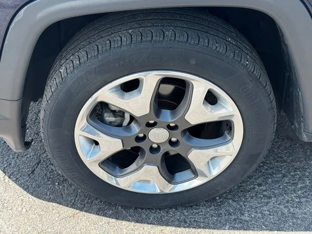 Certified Used 2019 Blue Jeep Limited image 10