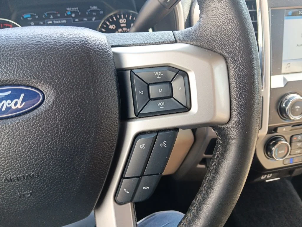 Used 2017 Bronze Fire Metallic Ford Lariat image 21