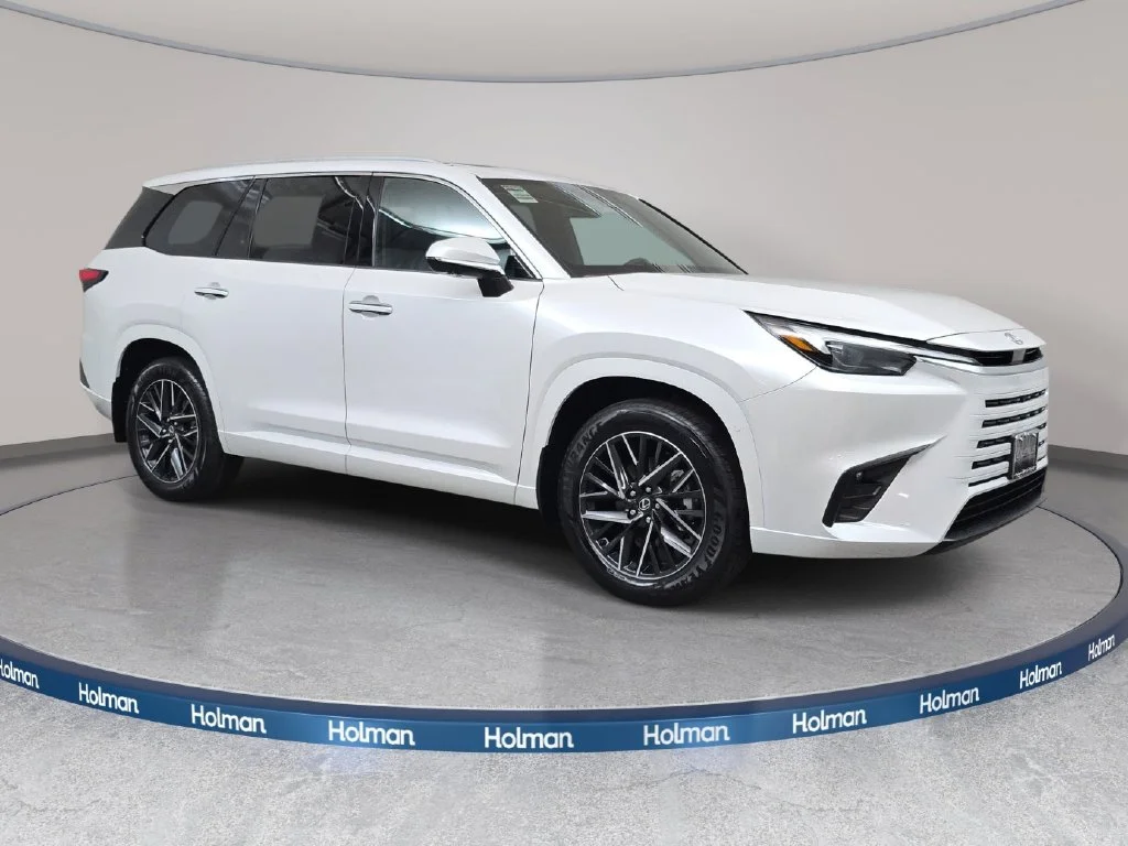New 2026 Wind Chill Pearl Lexus PREMIUM AWD image 3