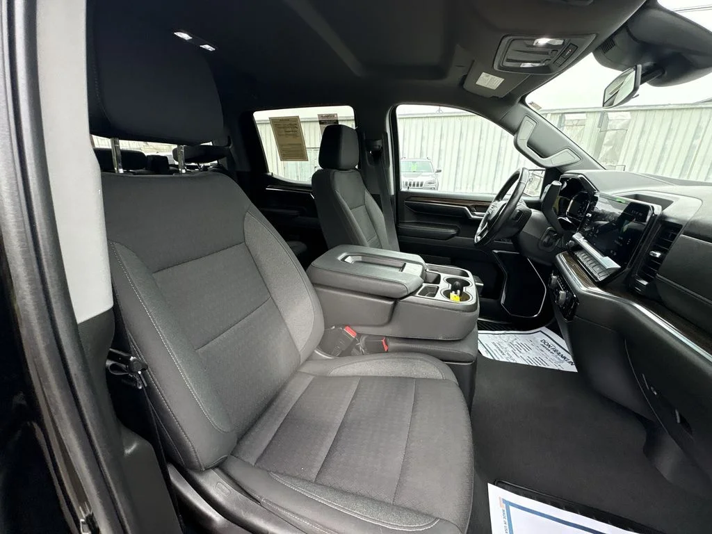 Used 2023 Black Chevrolet LT image 24