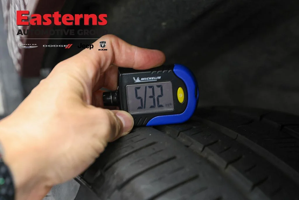 Certified Used 2025 Red Jeep Series III image 32