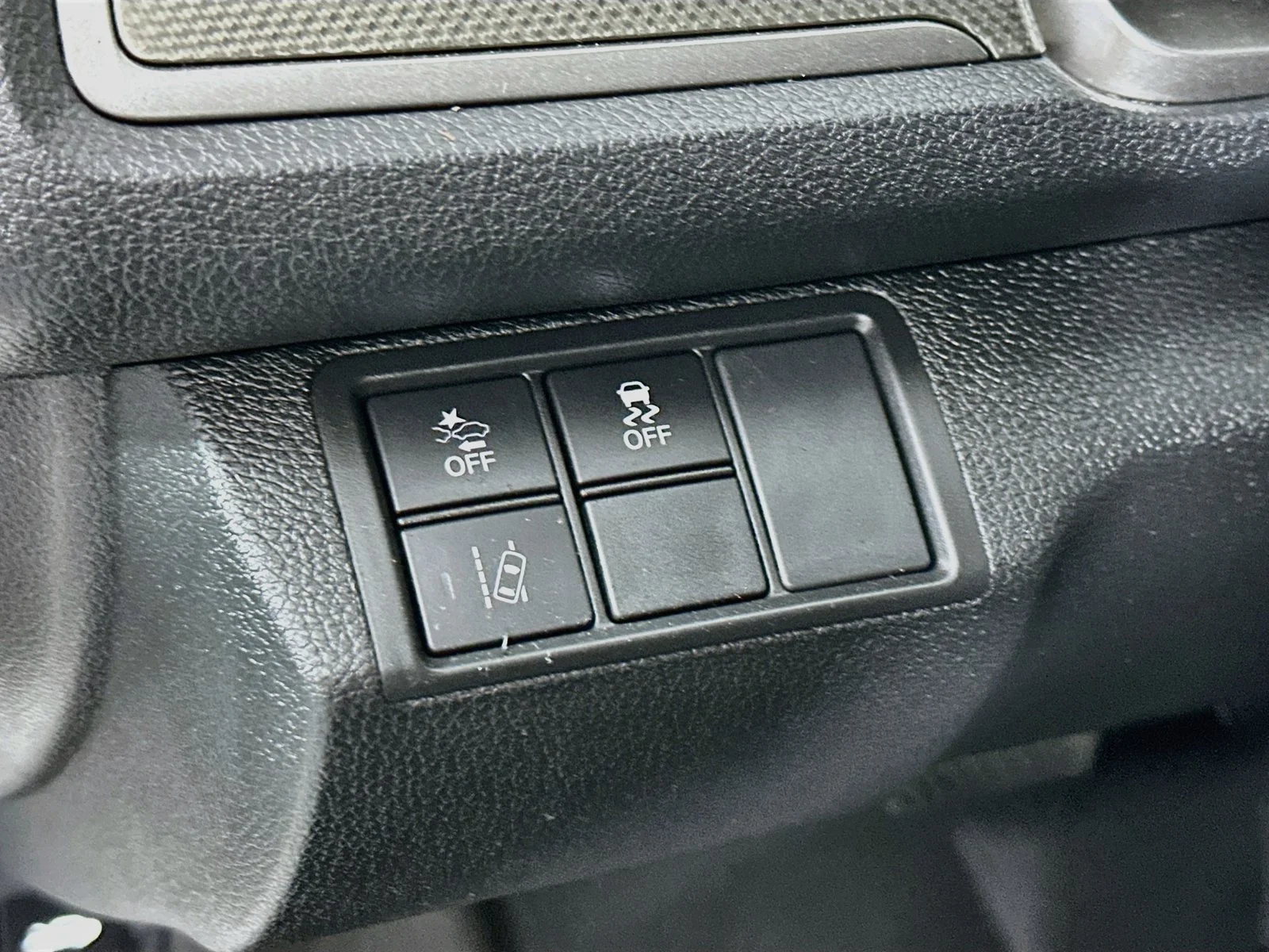 Used 2017 White Honda EX image 11