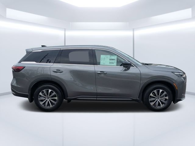 New 2027 GRAPHITE SHADOW INFINITI Pure FWD image 2