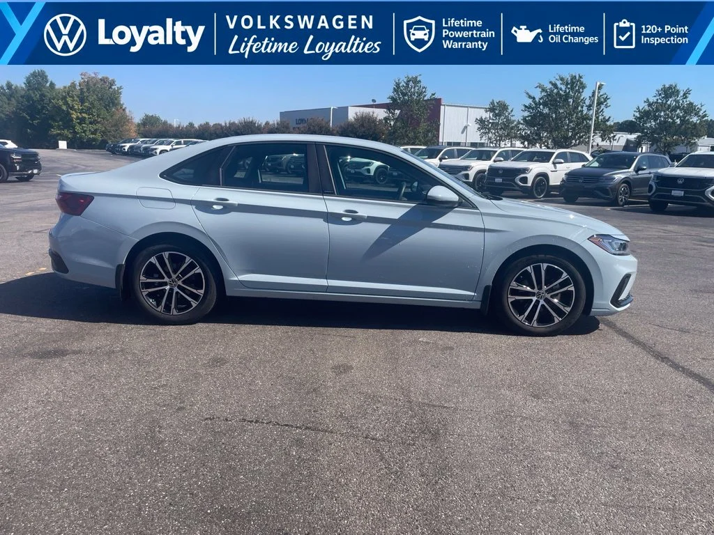 Used 2026 Gray Volkswagen 1.5T Sport image 6
