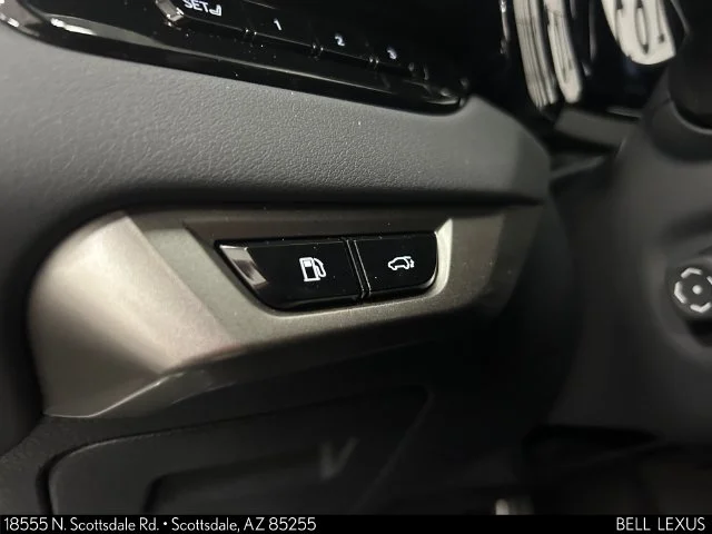 Certified Used 2024 White Lexus 500h F SPORT Performance image 28