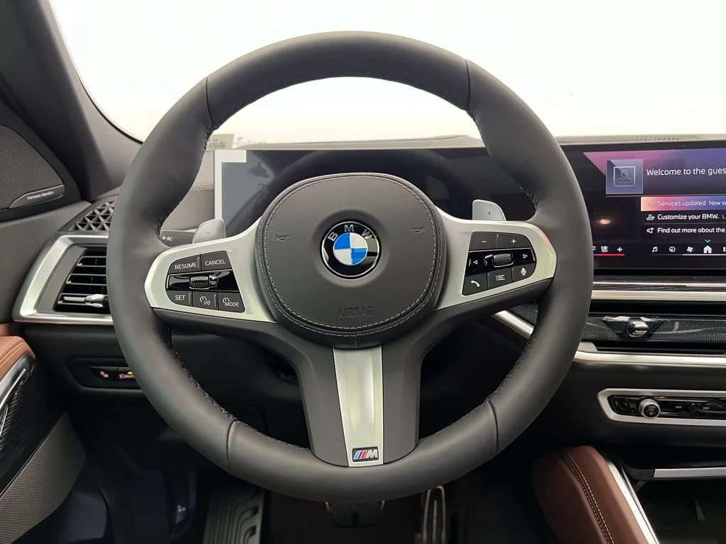 New 2027 Black Sapphire Metallic BMW xDrive40i image 17