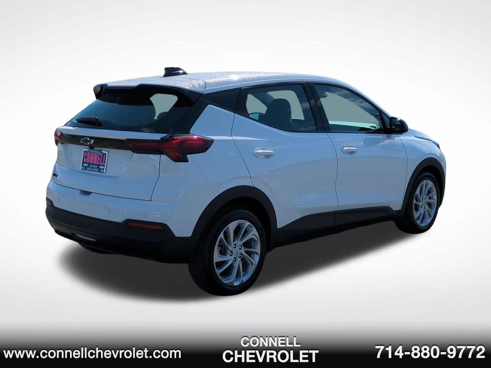 2027 Chevrolet Bolt LT - Photo 5