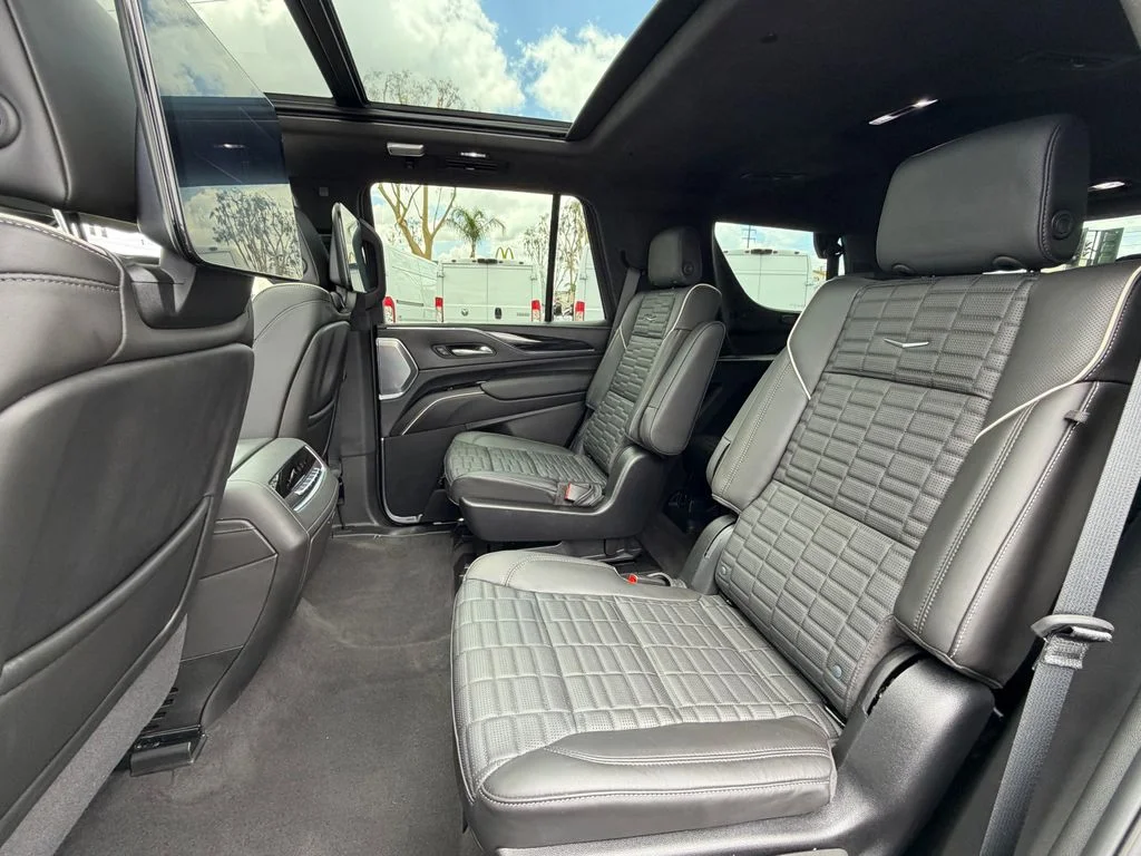 Used 2024 Black Cadillac V-Series image 34