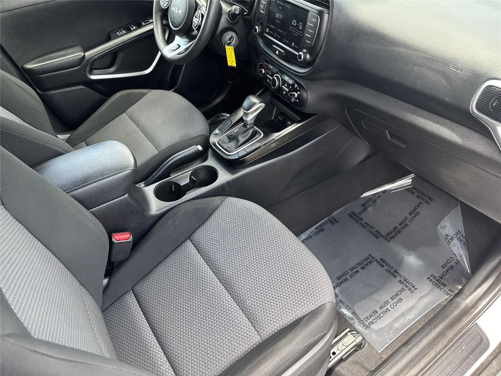 Used 2023 Snow White Pearl Kia LX image 32