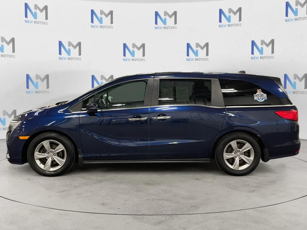 Used 2018 Blue Honda EX-L image 2