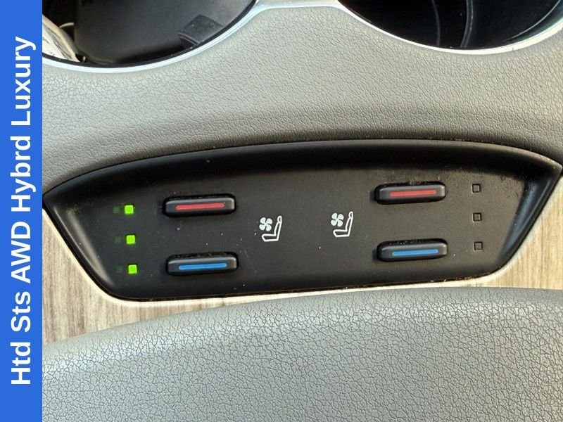 Used 2021 Titanium Toyota XLE image 30