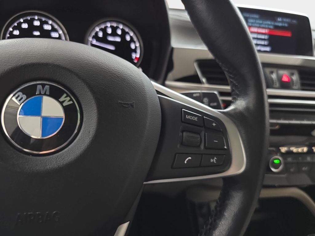 Used 2018 Mediterranean Blue Metallic BMW xDrive28i image 18
