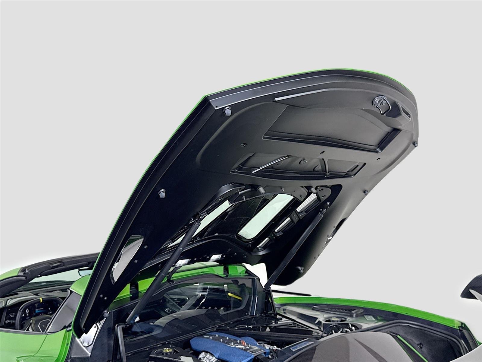 Used 2026 Roswell Green Metallic Chevrolet ZR1 | Carbon Fiber Aero Pkg | Front Lift | Carbon Flash Wheels image 29
