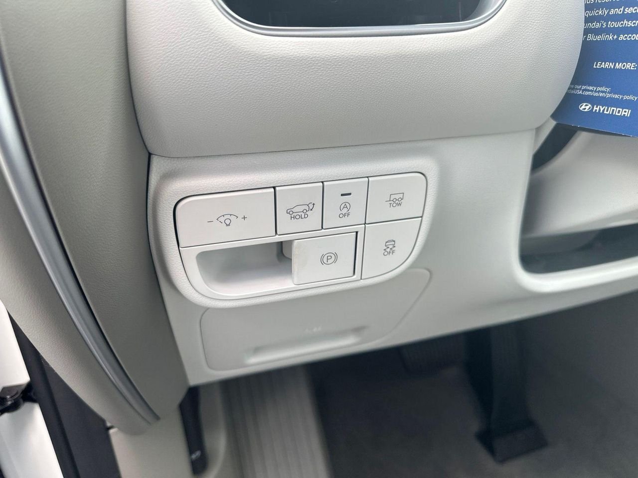 New 2026 White Hyundai SEL Premium AWD image 12