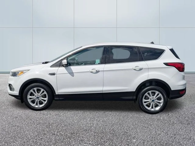 Used 2019 Ford Escape SE with VIN 1FMCU0GD3KUA20969 for sale in Downey, CA
