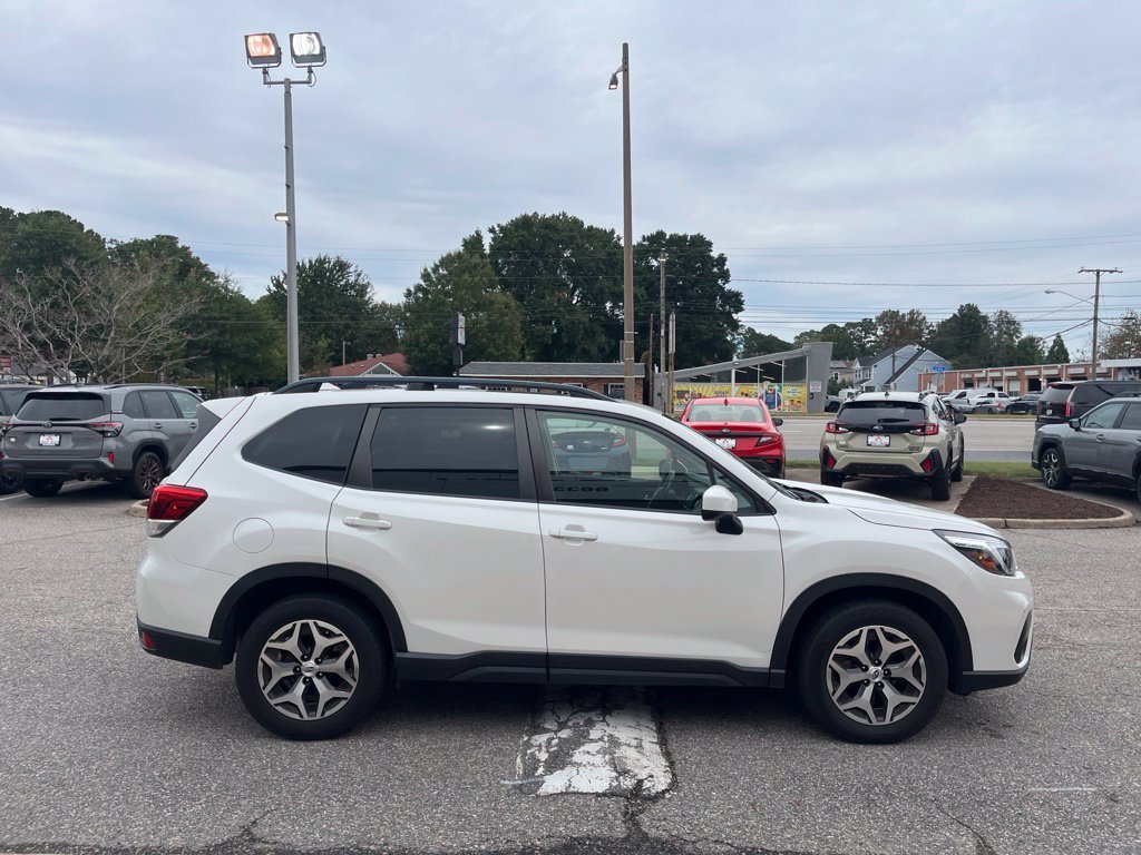 Certified Used 2021 White Subaru Premium image 3