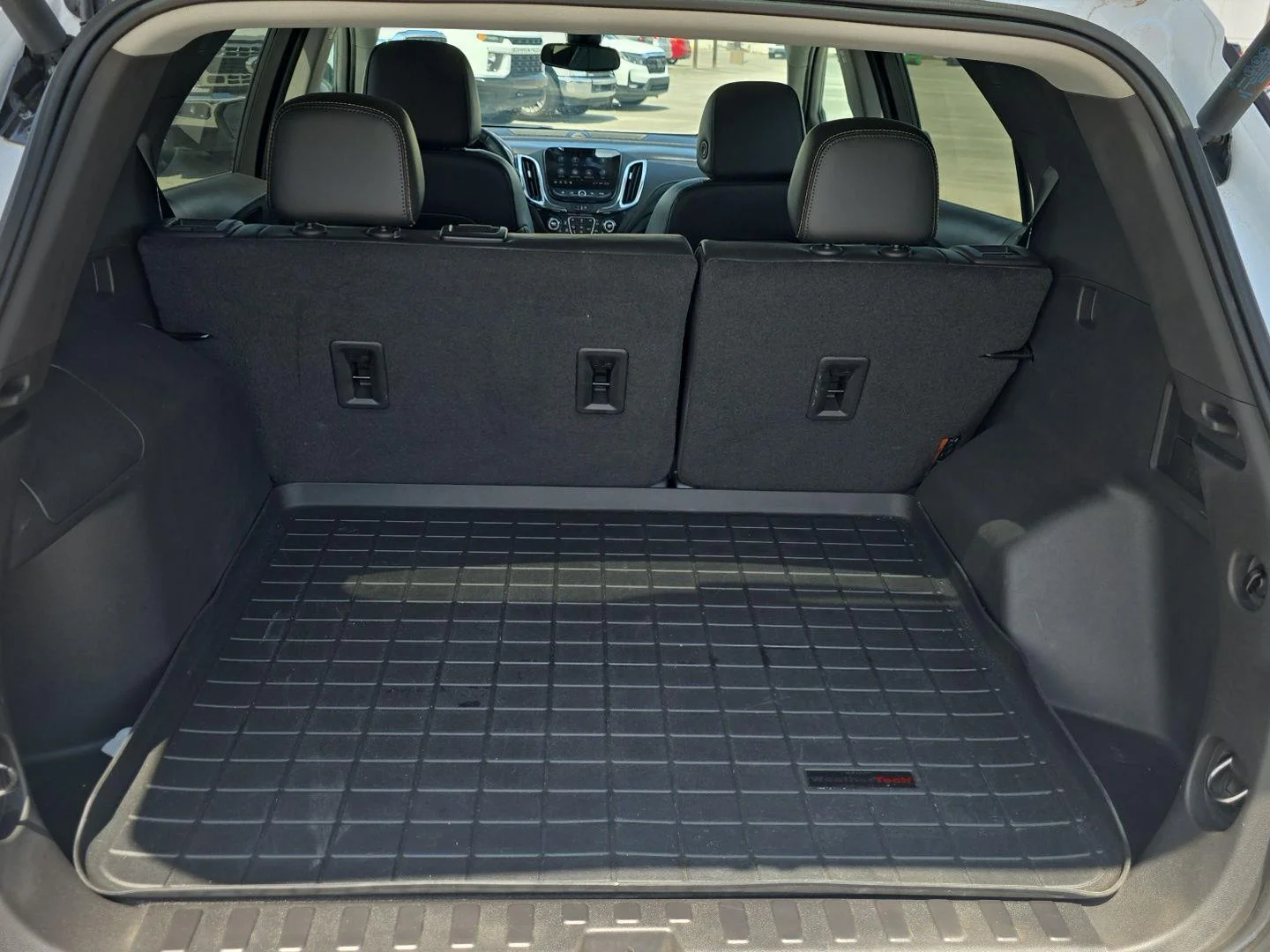 Used 2023 Summit White Chevrolet Premier image 6